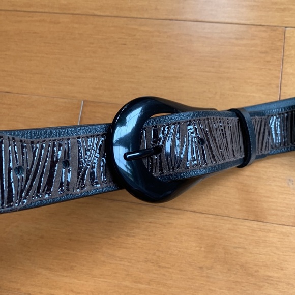 Chico's Grand Rios Leather and Metal Links Belt Women’s Size Small - Picture 8 of 12